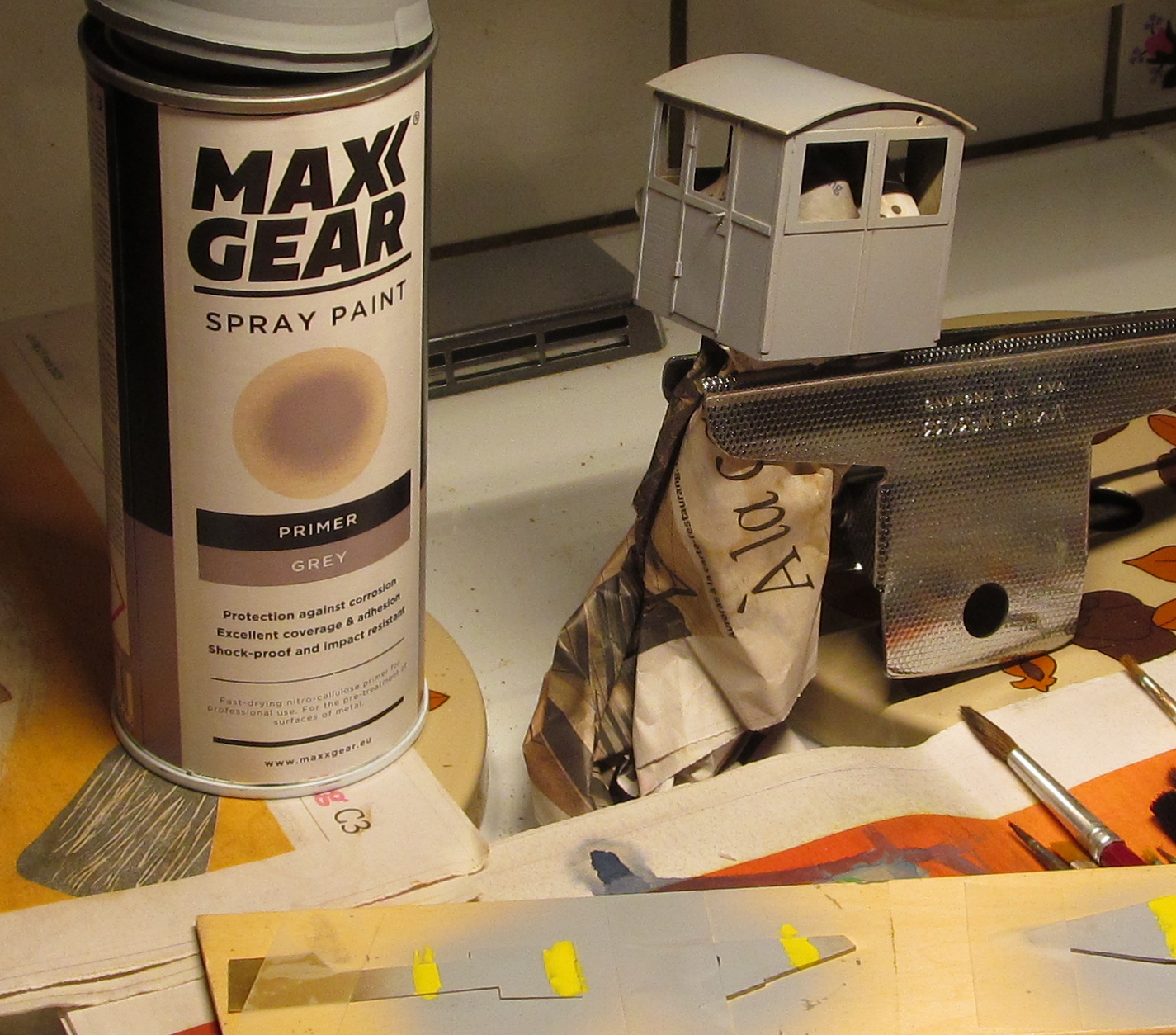 CAN0715-Dressin hytt grundmålad_cr.jpg