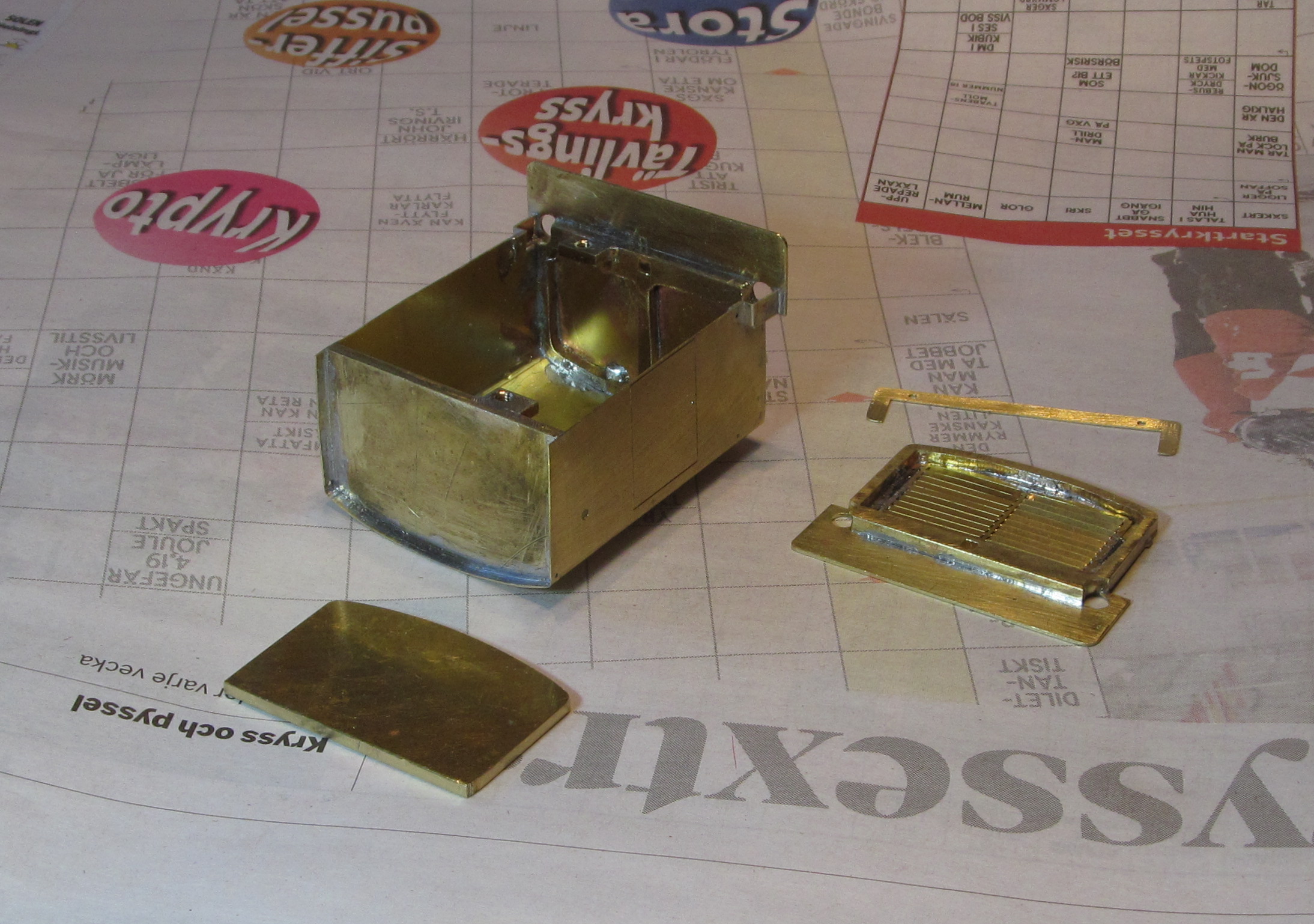 CAN0720-Z 43 B-huv_cr.jpg