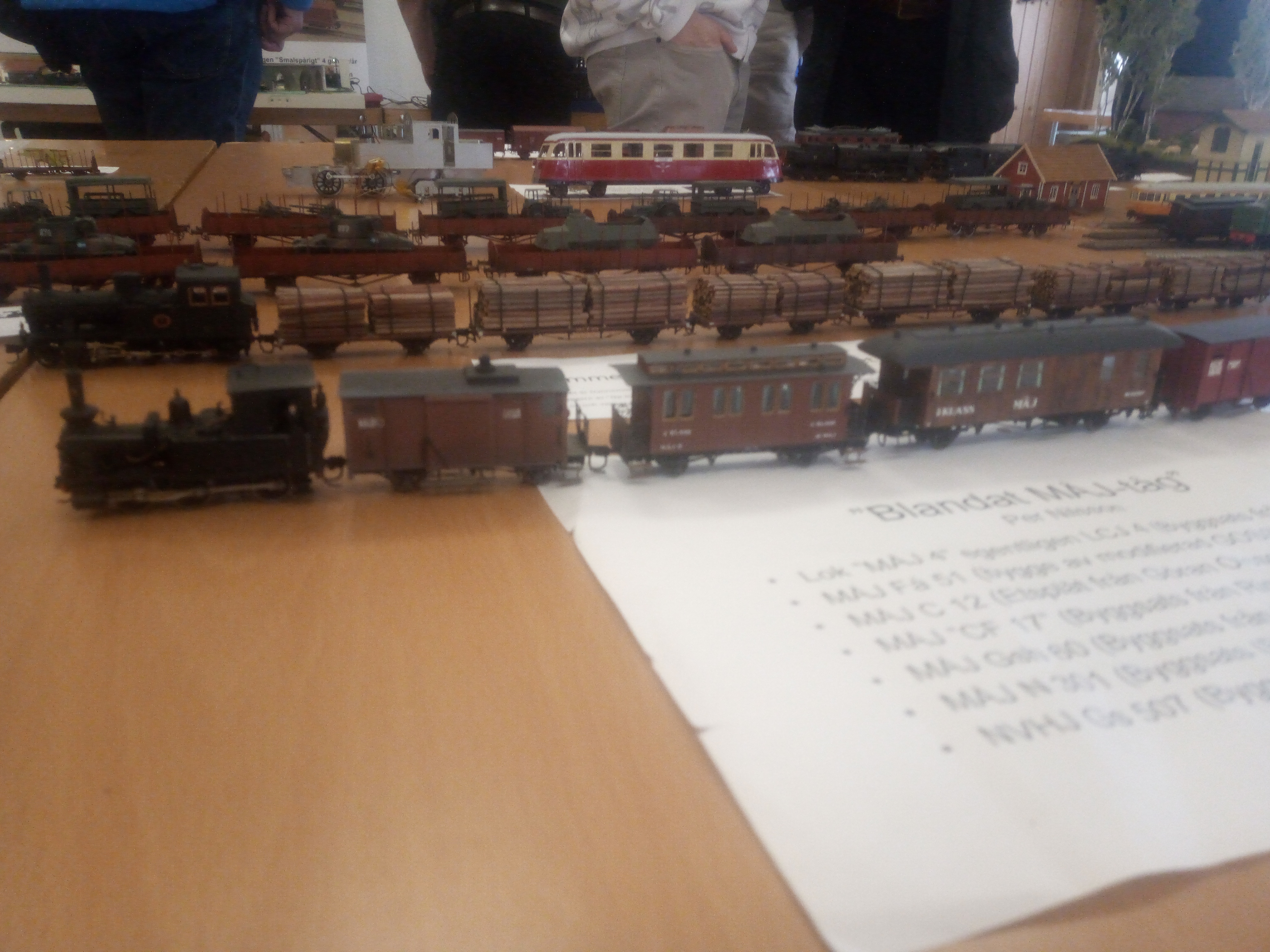 Blandat MÅJ tåg.jpg